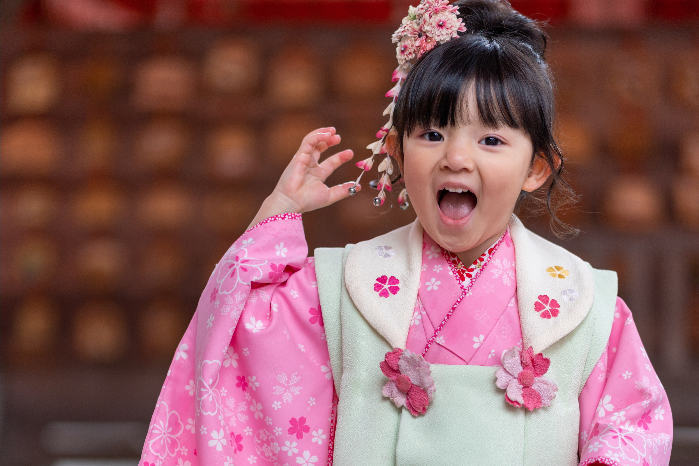 七五三晴着を着た笑顔の写真
